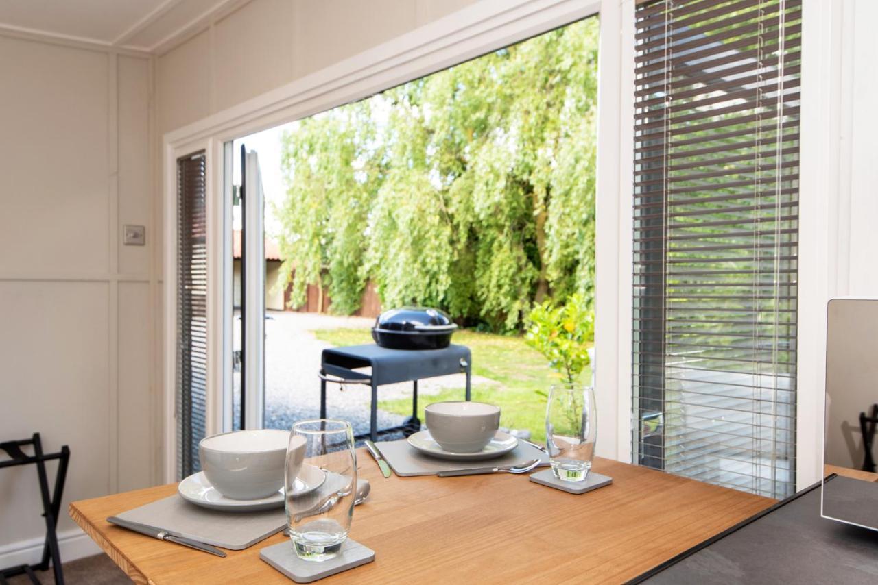 Millie'S Place Durham Bagian luar foto